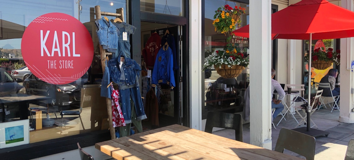 Karl the Store’s Bridgeway storefront and outdoor sidewalk seating